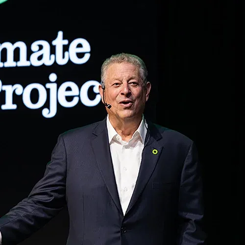 Al gore giving speech