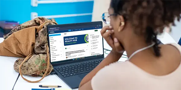 woman browsing the hub