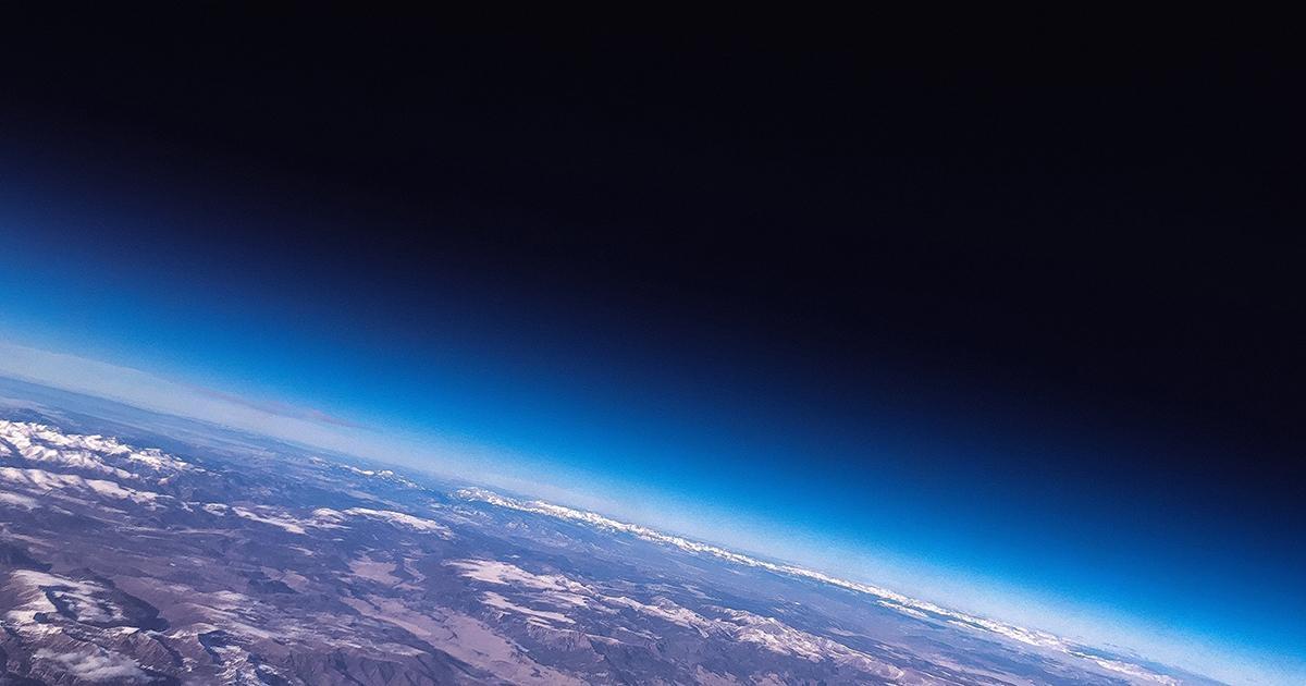 Flat earth realty top