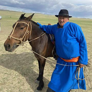 Oyunbaatar Tseren