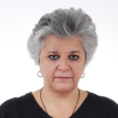 Izabella Mônica Vieira Teixeira